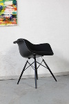 Vitra DAW Plastic Chair