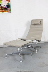 Vitra EA121 Loungechair